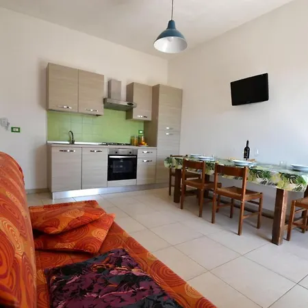 Apartment Pt32 Bilo 4 Pax Con Giardino