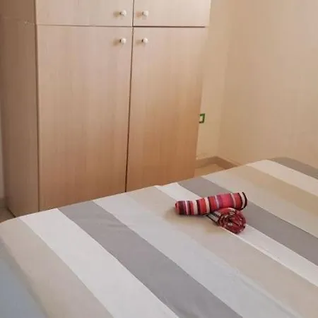 Appartement Pt32 Bilo 4 Pax Con Giardino